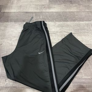 Nike Basketball warm up pant, Jogger pants.